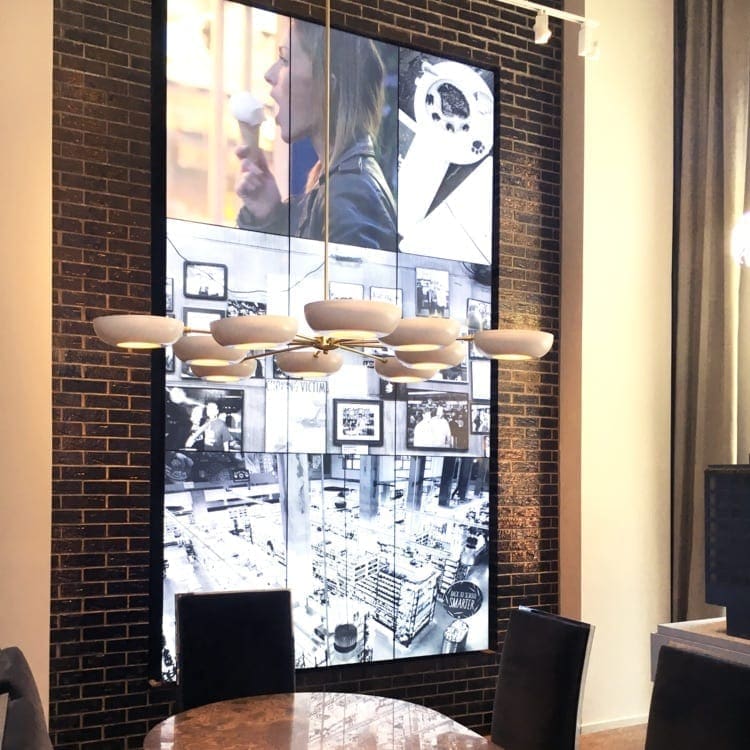 metroclick santosh life wall digital display metroclick-santosh-life-wall-digital-display