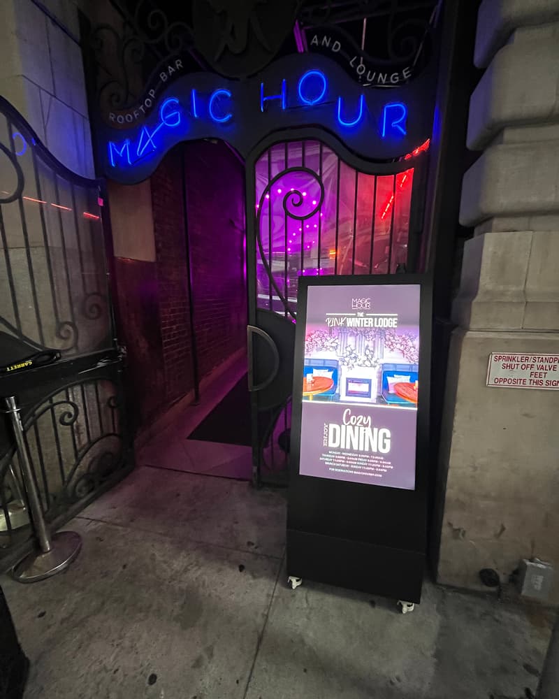small-format-kiosk